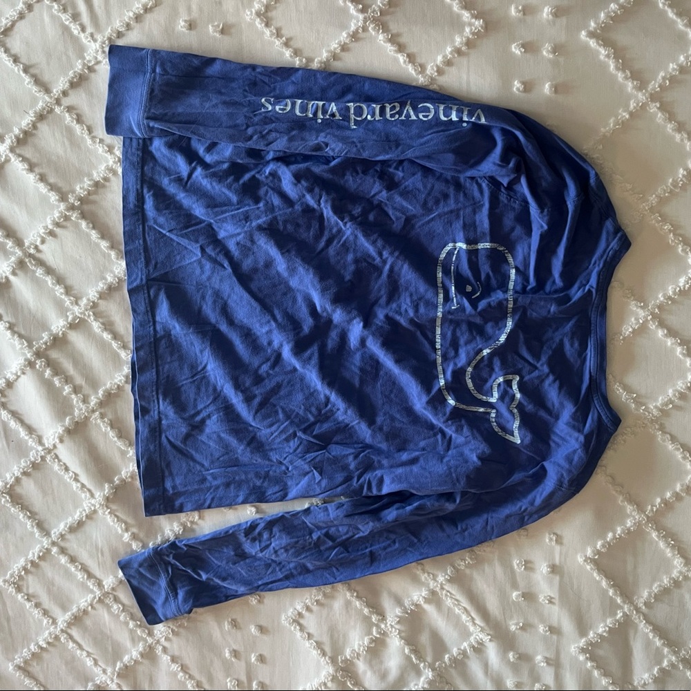 Vineyard Vines tee